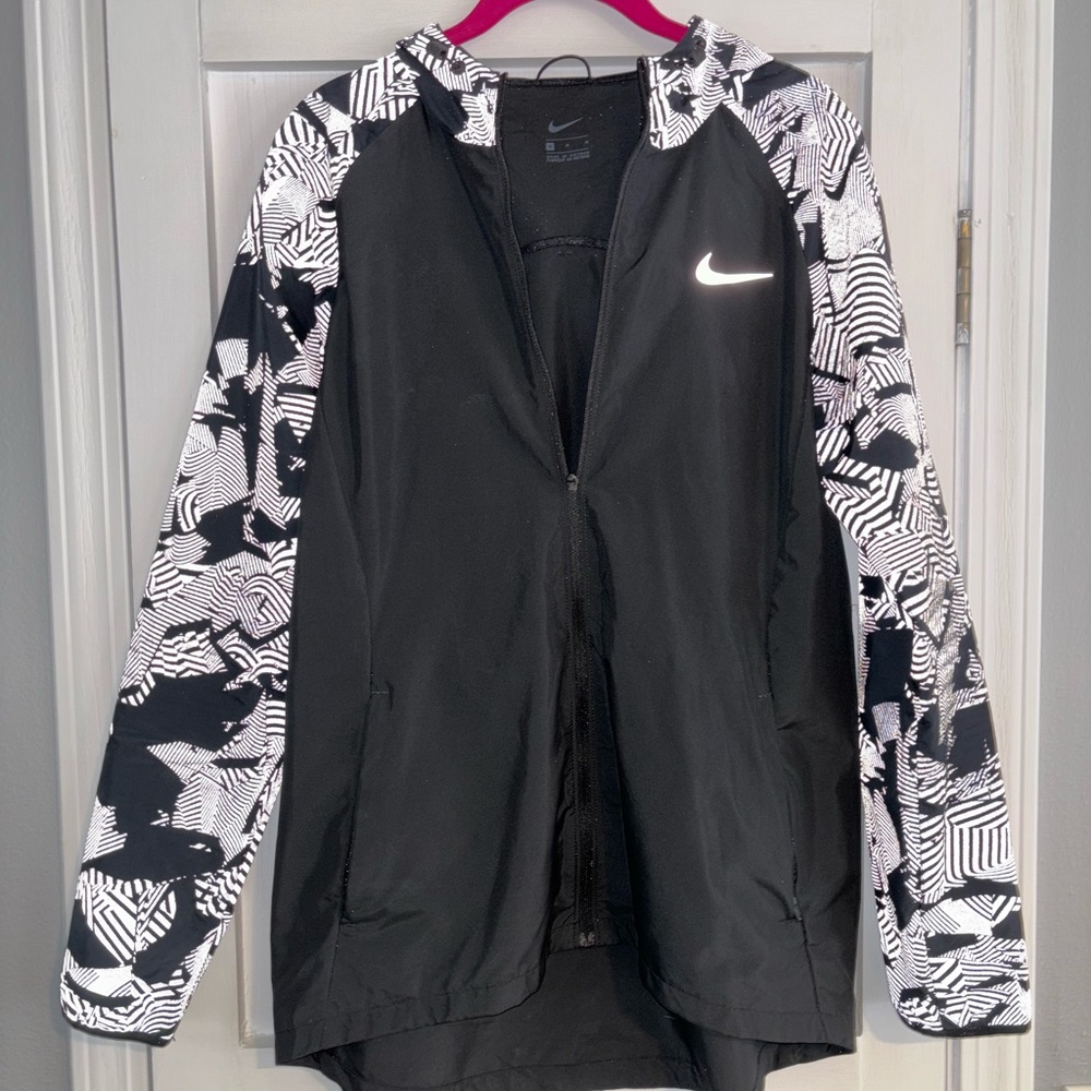 Nike Running Jacket - Picture 4 of 5
